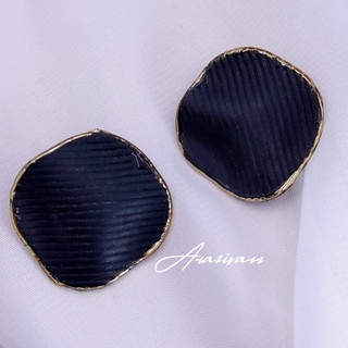 گوشواره دفرمه مشکی شیاری