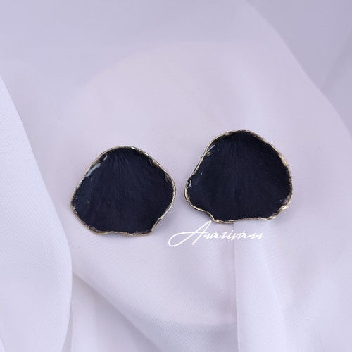 گوشواره دفرمه گلبرگی